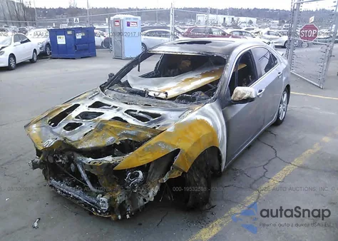 2010 Acura Tsx z USA, uszkodzony, nr VIN JH4CU2F65AC001278